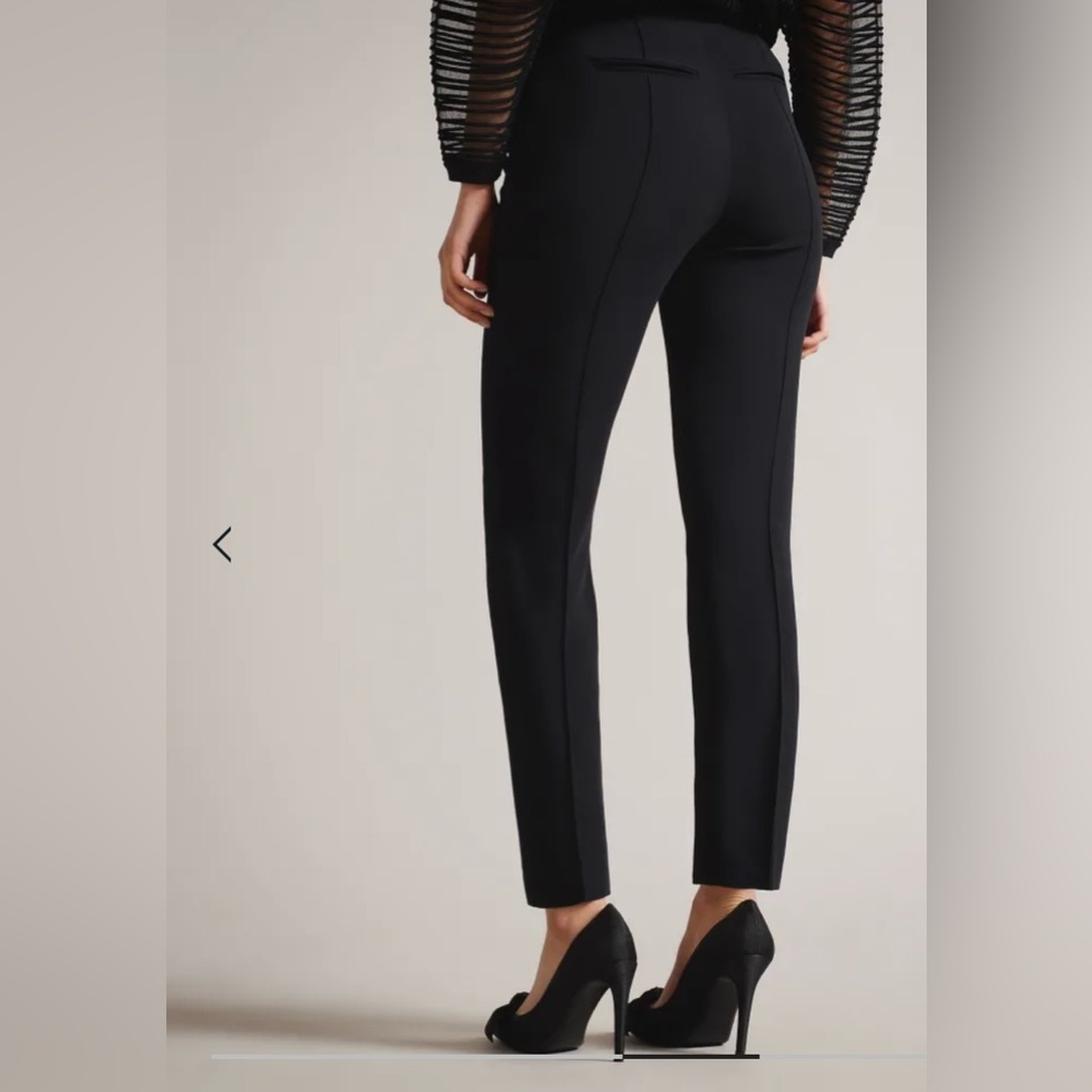 Ted Baker London straight ankle trouser Size 2